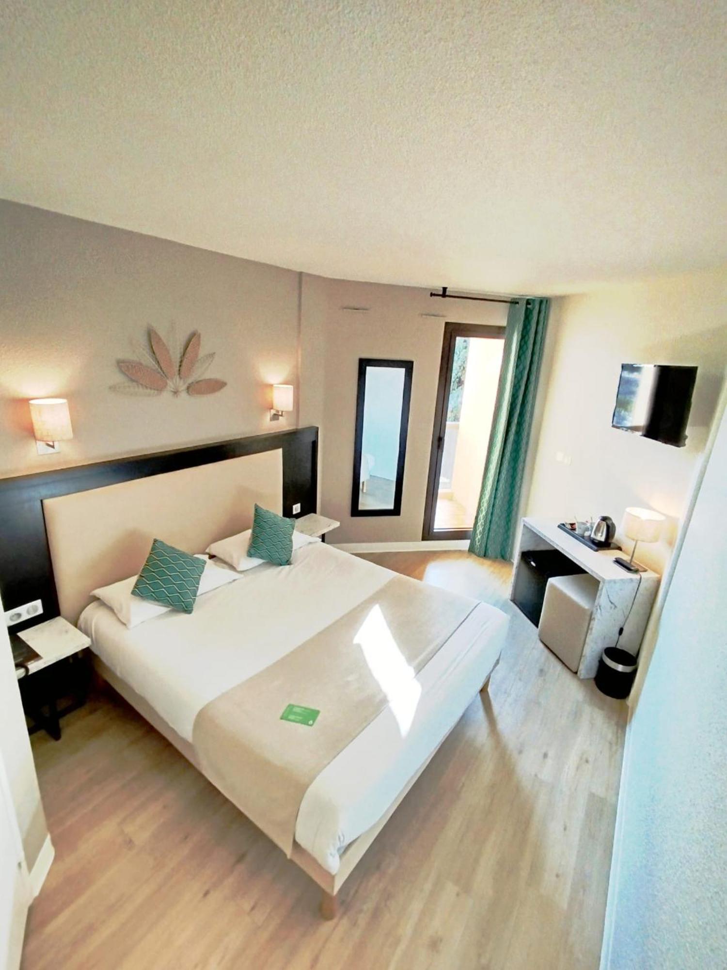 Hotel Le Collier Антиб Экстерьер фото