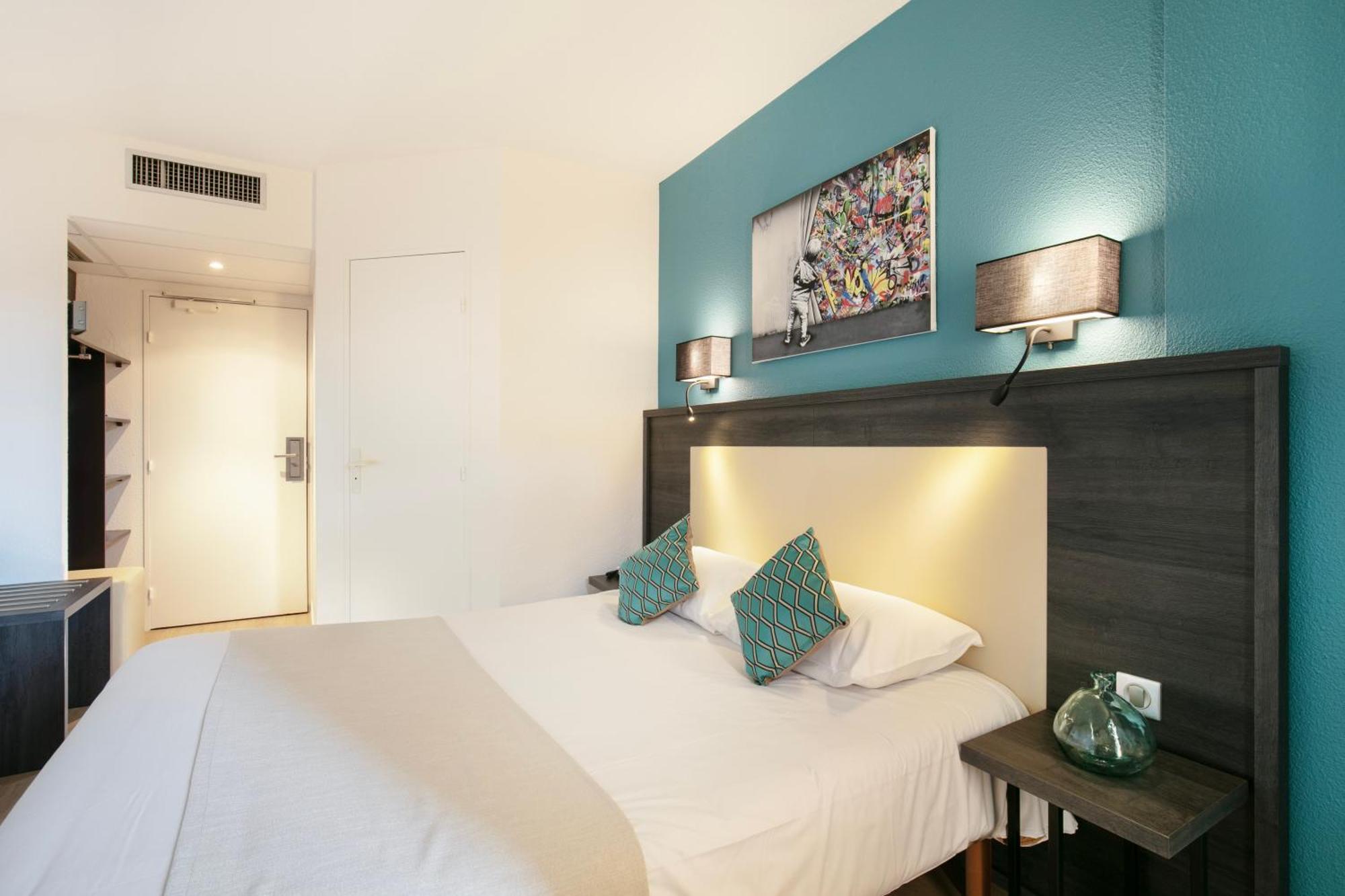 Hotel Le Collier Антиб Экстерьер фото