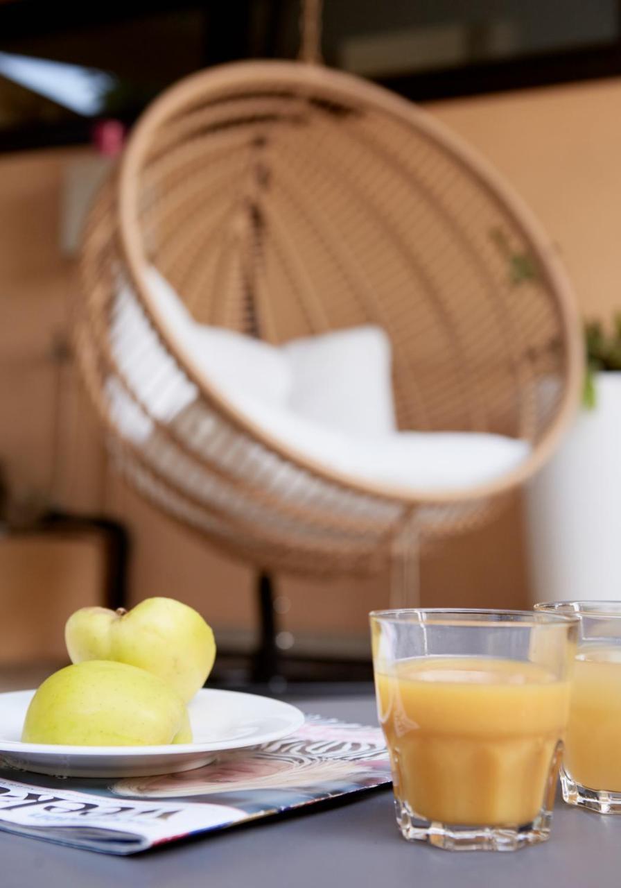 Hotel Le Collier Антиб Экстерьер фото